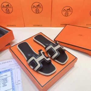 Hermès Oran Sliders — Canvas / Black