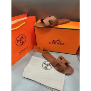 Hermès Oran Sliders — Tan
